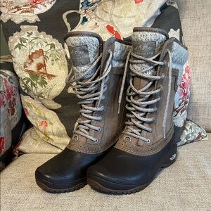 The North Face Women's Tan and Brown Winter Boots